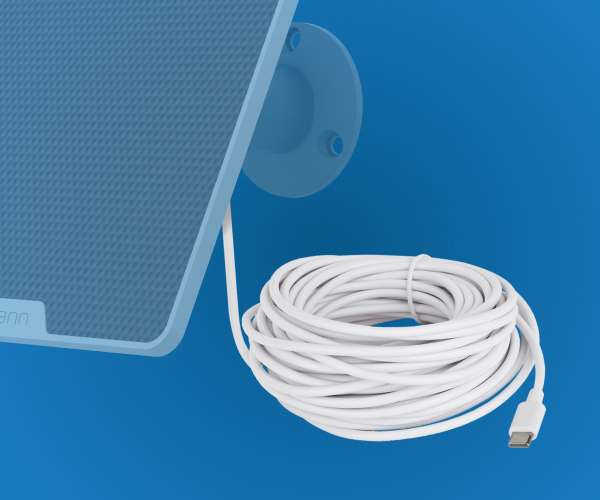 Long USB cable included